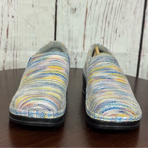 Klogs Naples Multicolor Women’s Comfort Clogs Nurse’s shoes size 6 NIB - Picture 13 of 14